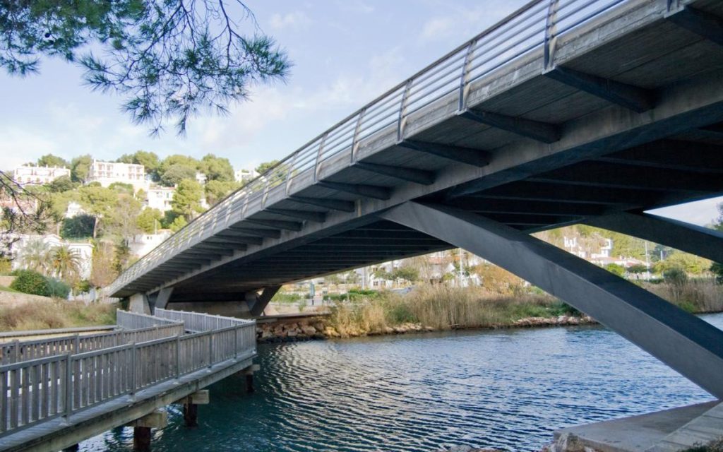 Uso del acero dúplex en estructuras civiles como puentes
